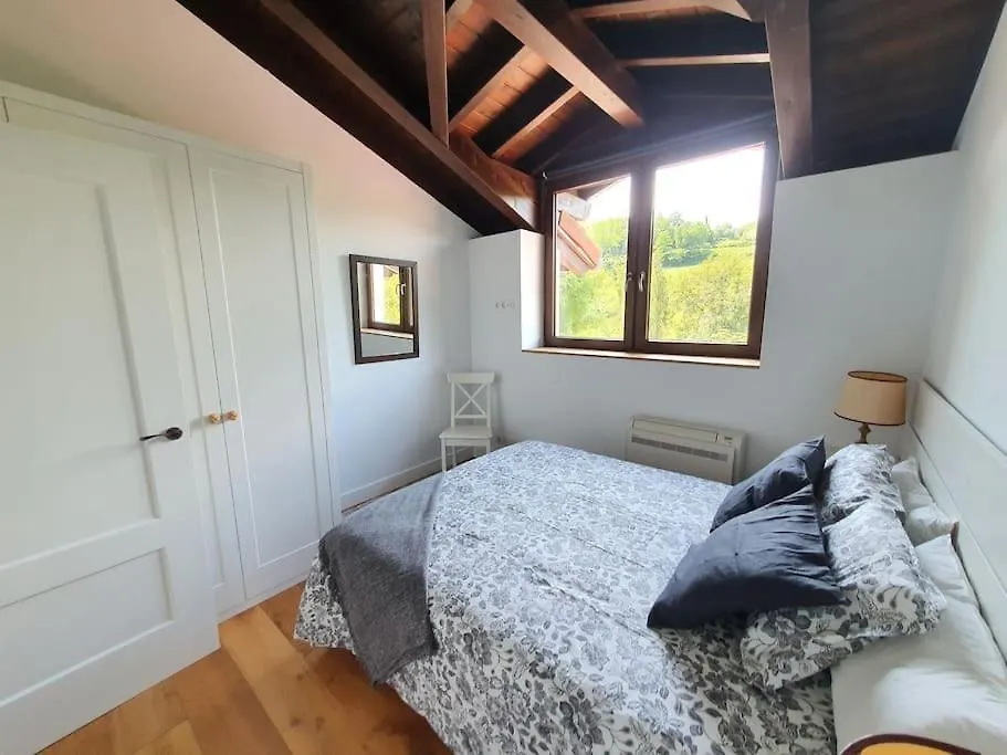 Dreams And Friends On The Coast Of Bilbao. Villa Getxo